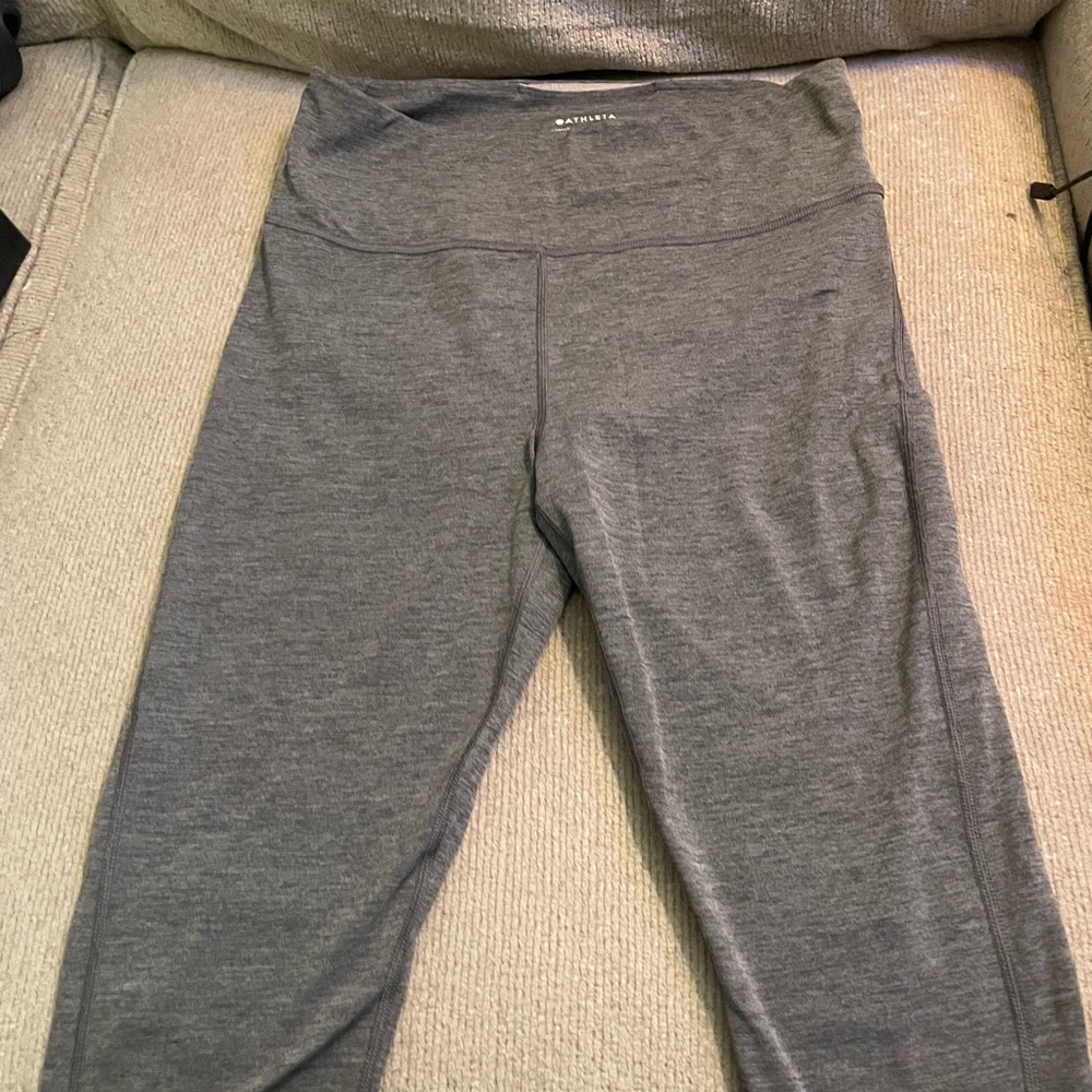 Athleta ultimate stash pocket capri size S